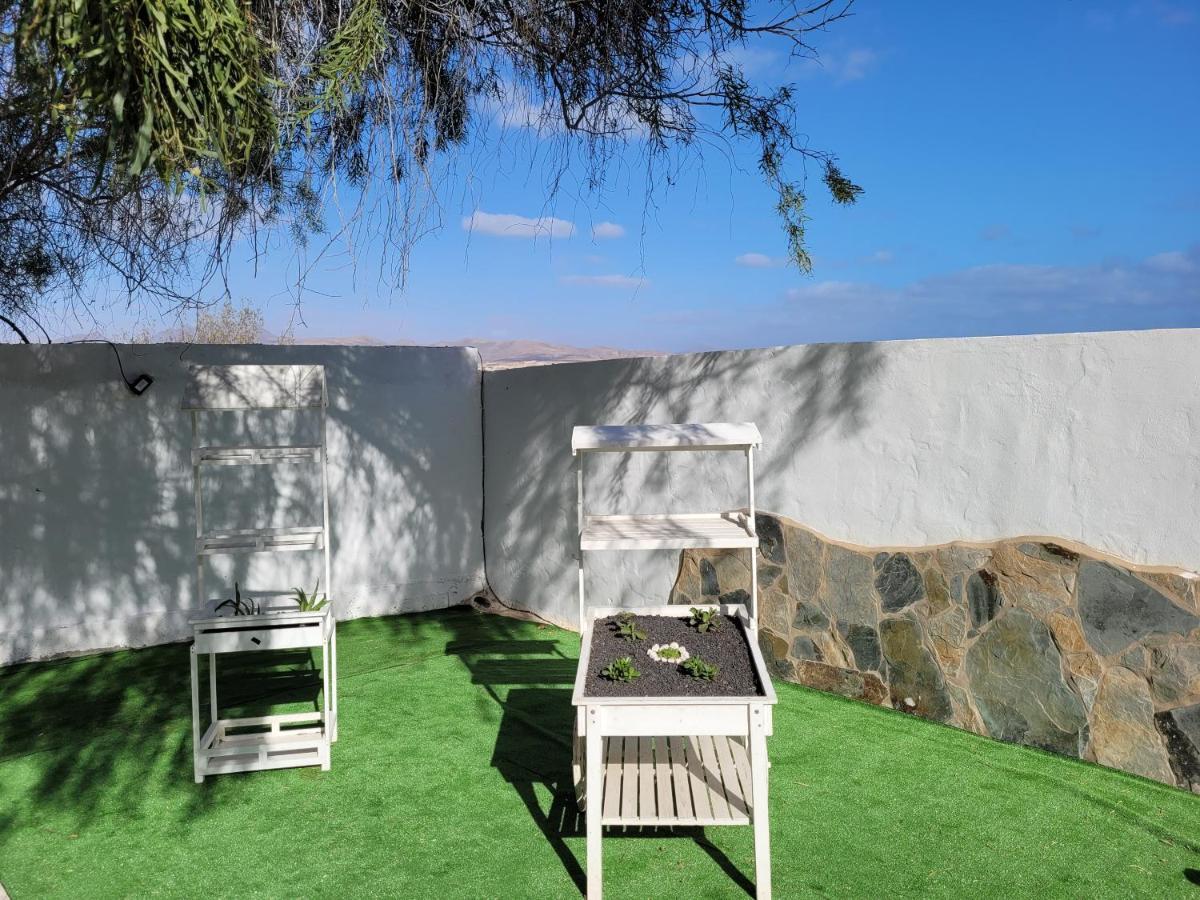 Fuerte Action Guest House Costa Calma Exterior photo